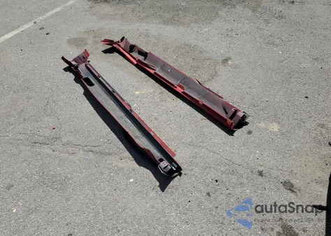 2015 Volvo Xc60 T6 R-Design Platinum из США, поврежденный, VIN YV4902RHXF2619954